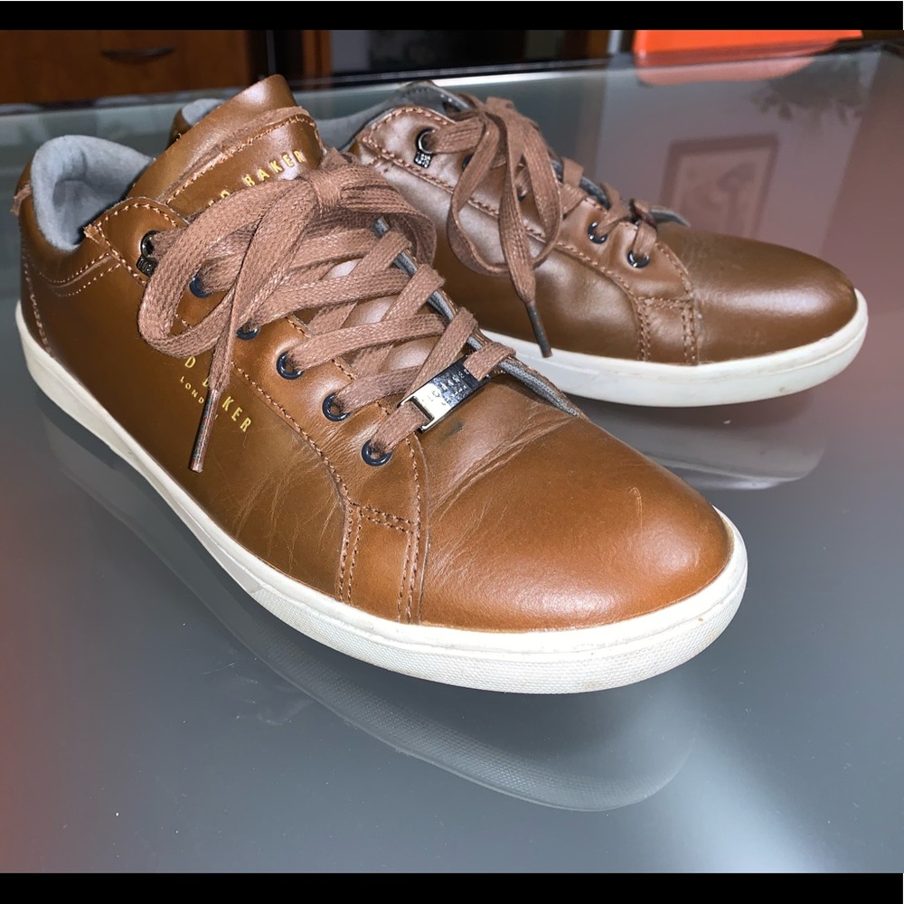 Men’s Ted Baker leather shoes.